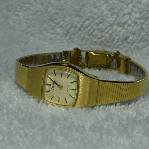 VTG Pulsar Gold Tone Quartz Watch w/ Safety Chain - Picture 6 of 15